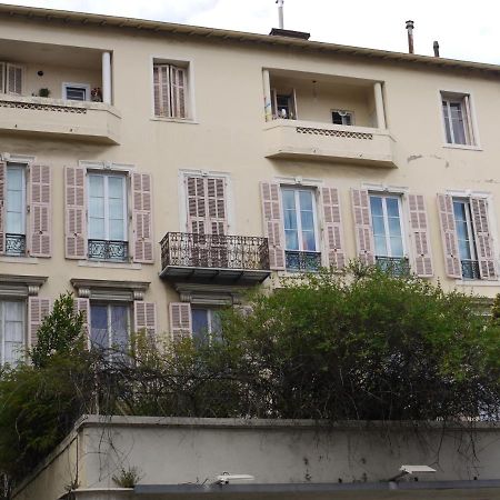 Barla 3 - A Spacious One Bedroom Apartment Near Place Garibaldi Nizza Kültér fotó